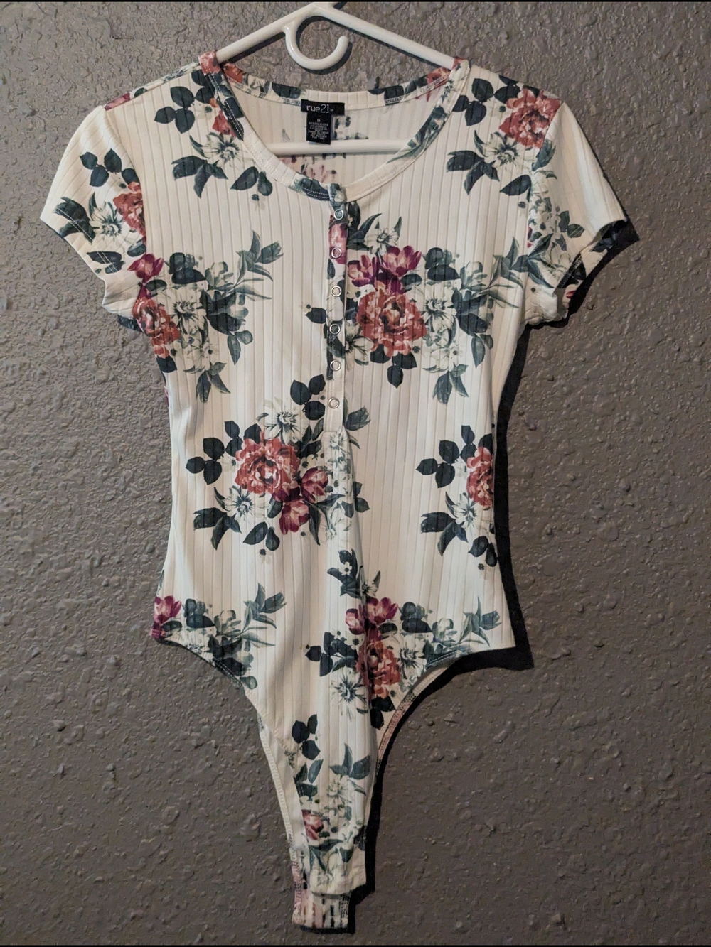 M Cream Floral Ribbed Button-Front Bodysuit